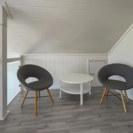 Nyaraló Four-bedroom In Lyngdal